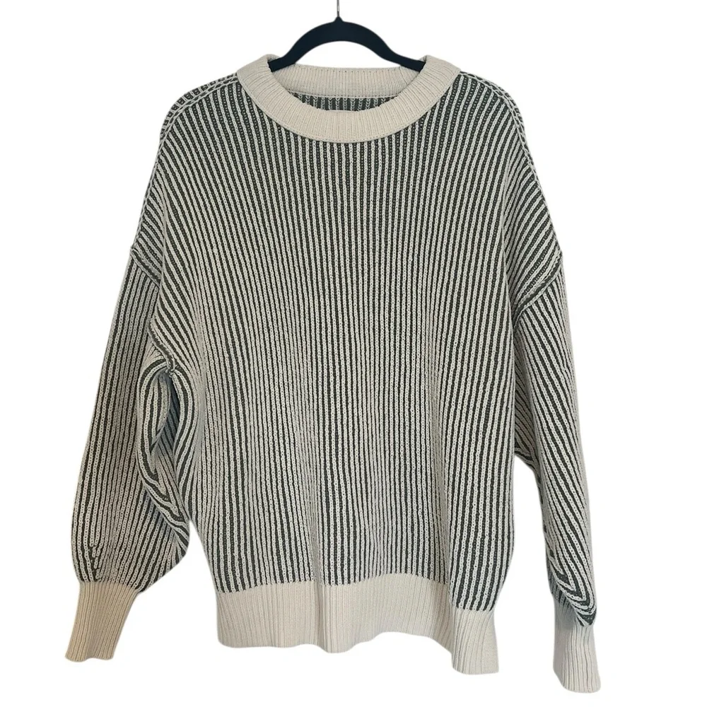 Aerie Beyond Chenille Oversized Sweater Green and Cream Striped Pattern- Size S - Picture 2 of 6